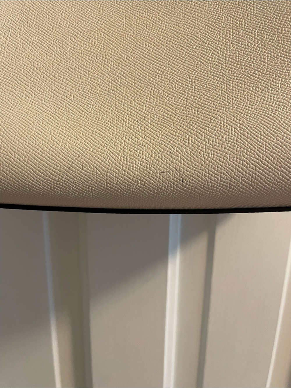 Ivory Coach purse PRICE IS FIRM - Picture 3 of 7